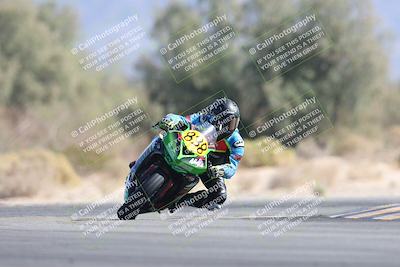 media/Nov-01-2025-CVMA (Sat) [[fc0f7531b8]]/Race 4-500-400-350 Supersport/